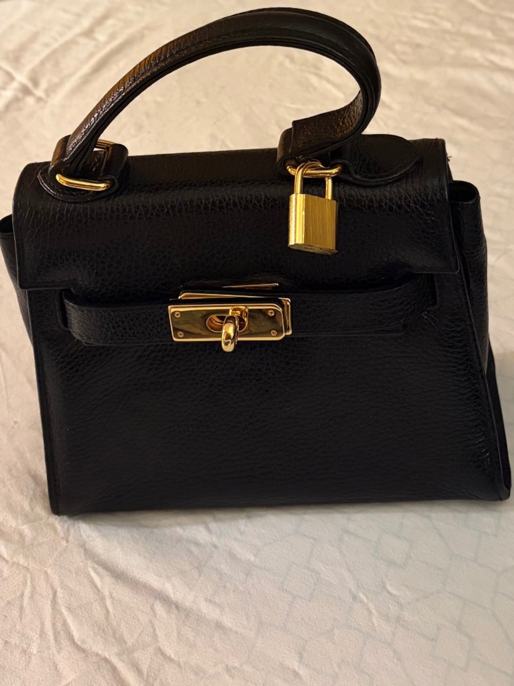 Osprey London by Graeme Ellisdon Kelly like bag/Black Leather